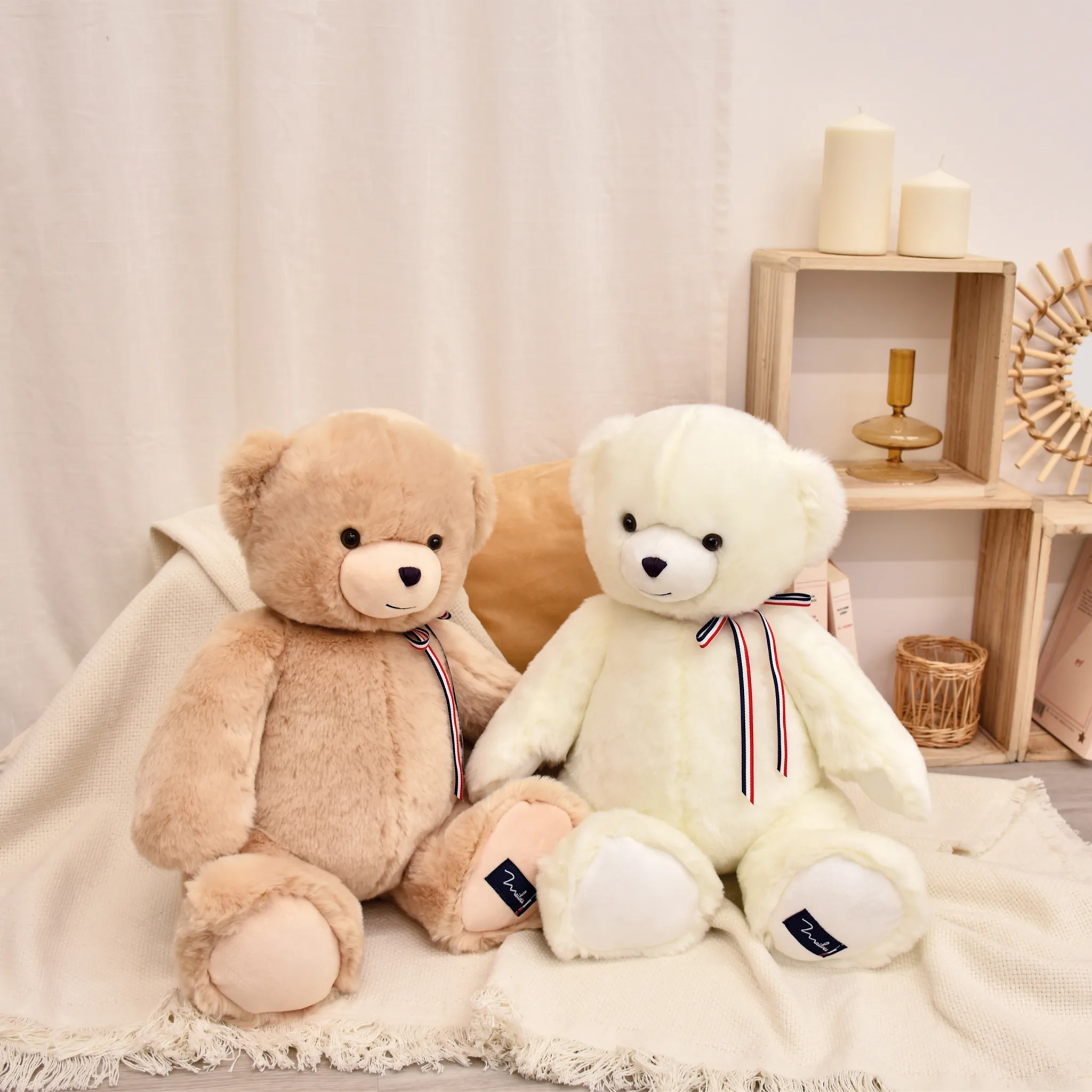 L'Ours Maïlou Gaby Beige - Peluche 50 cm Made in France – Image 4