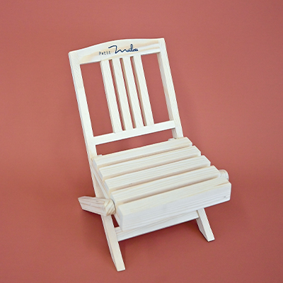 Mobilier petit Maïlou Chaise pliante bois 15x13x23,5 cm