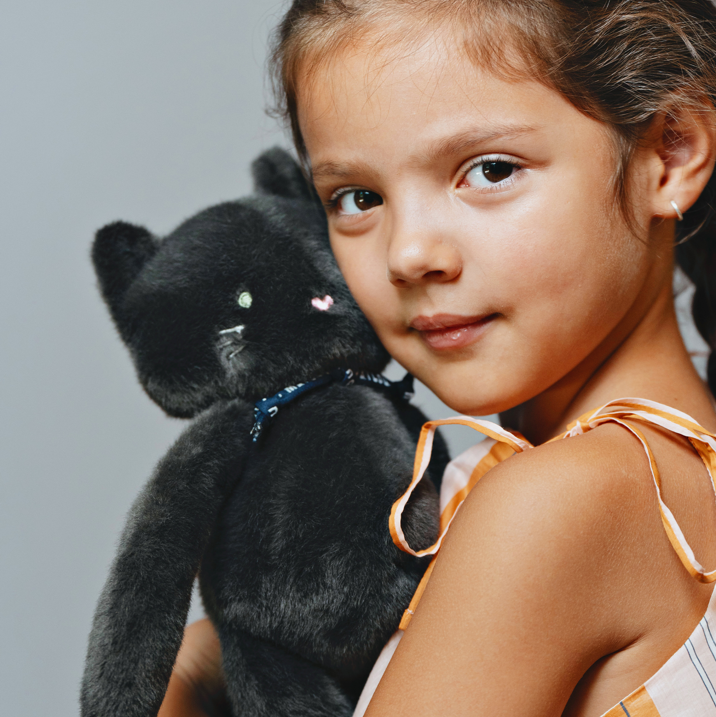 Chat noir Maïlou 37cm